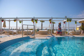 Гостиница Hotel Nettuno  Лидо-Ди-Езоло